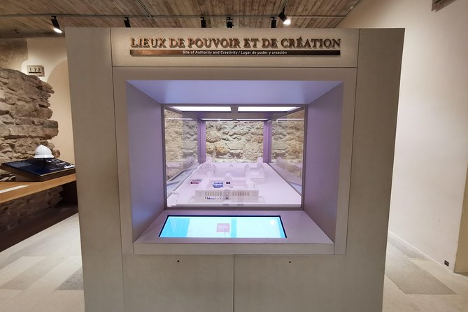 Louvre Museum Guided Tour With Skip-The-Line Tickets - Accessibility and Additional Info