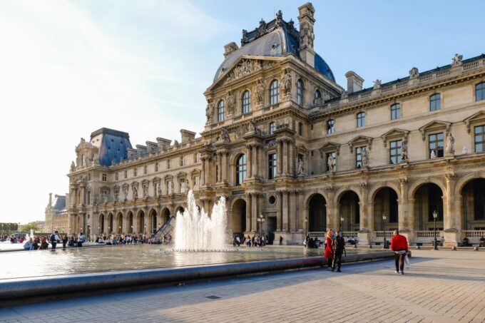 Louvre Museum Skip-the-Line Guided Tour - Exploring the Louvres Diverse Collections