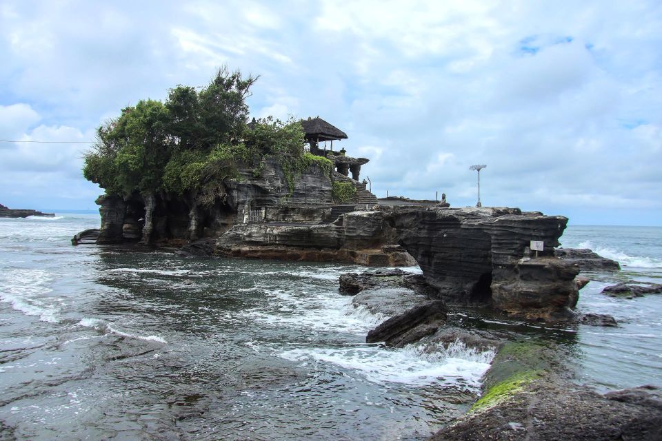 Lovina Dolphins: 2-Day Tour of Northern Bali With Spa - Pickup and Drop-off