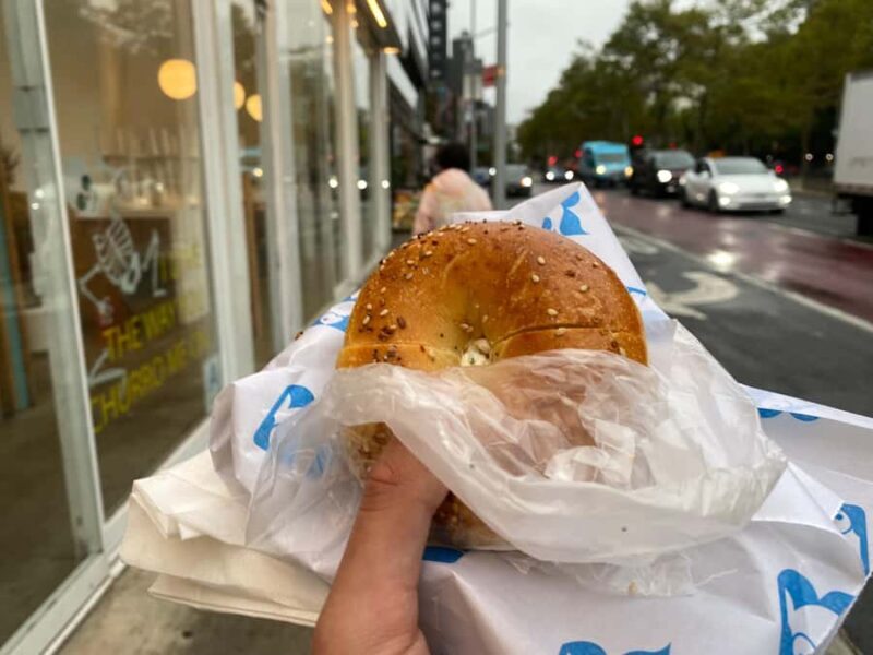 Lower East Side Experience w/ 4 Delis & Synagogue Entry - Architectural and Cultural Highlights