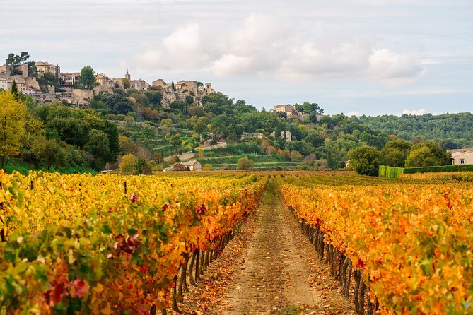 Luberon Small-Group Day Trip From Avignon - Exploration of Colorful Cliffs and Ochre Path