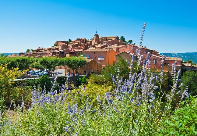 Luberon Villages Half-Day Tour From Aix-En-Provence - Bonnieuxs Striking Hilltop Perch