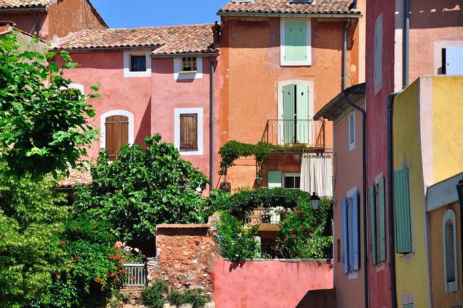 Luberon Villages Half-Day Tour From Aix-En-Provence - Roussillons Ochre Quarries and Cliffs