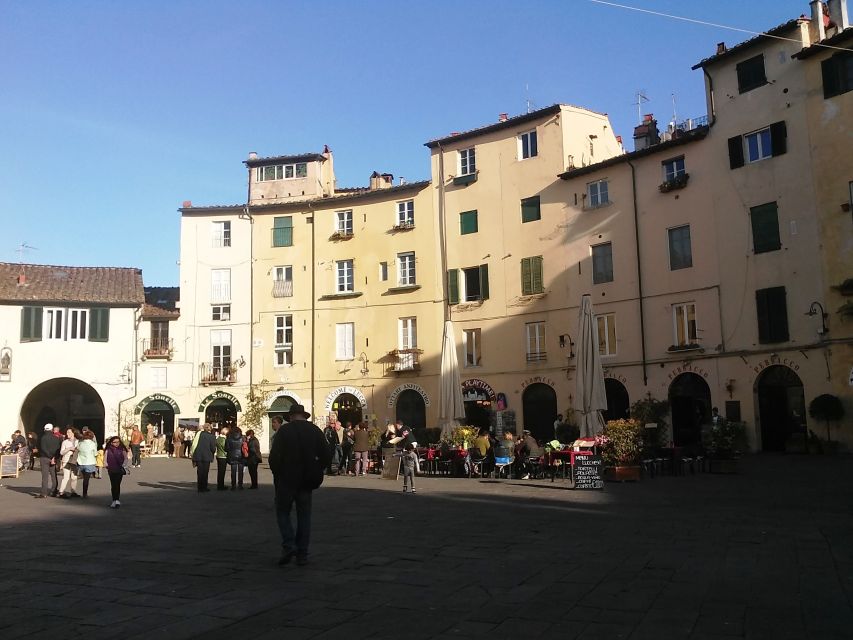 Lucca: City Highlights Walking Tour - Discovering Luccas Architectural Gems