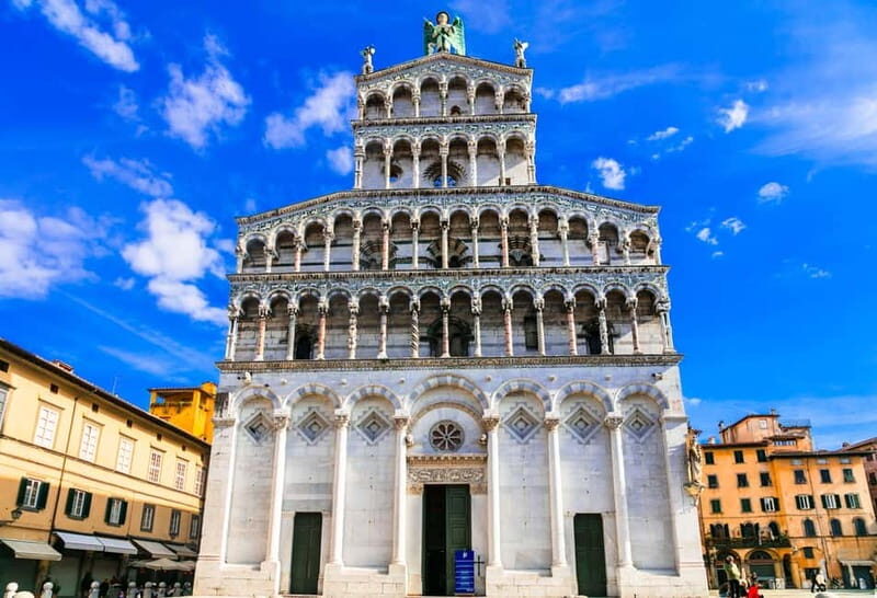 Lucca: Express Walk with a Local in 60 Minutes - A Genuine Introduction to Lucca in Just 60 Minutes
