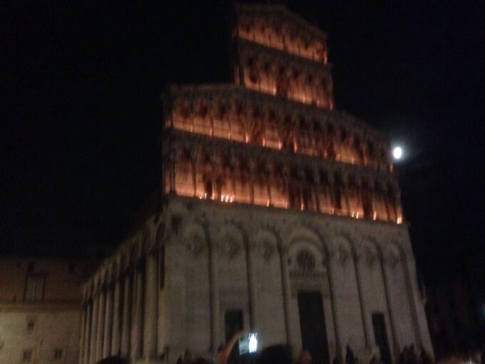 Lucca: Guided City by Night Walking Tour - Customer Reviews