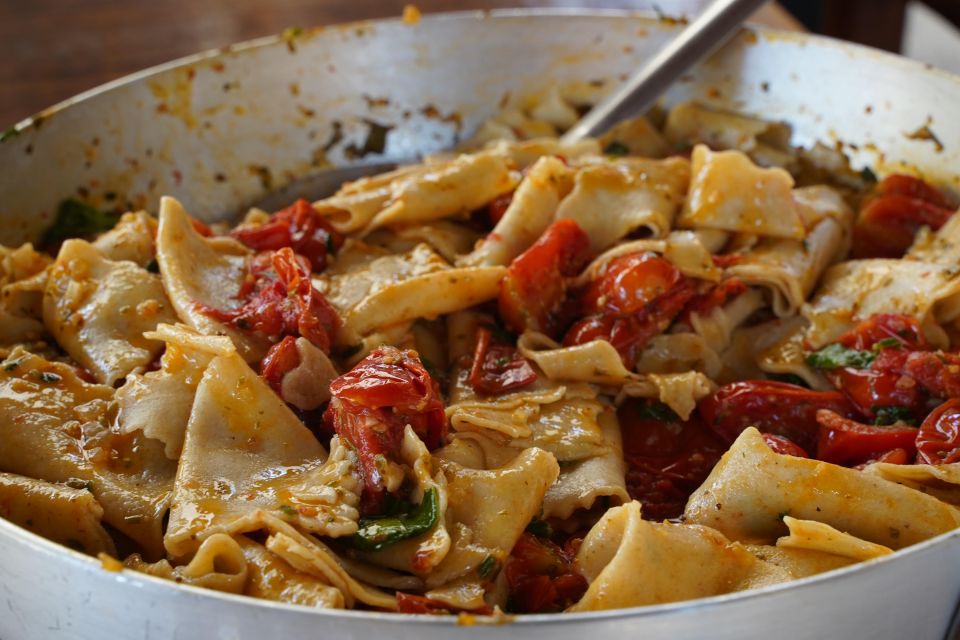 Lucca: Pasta Cooking Class With a Local Chef - Inclusions