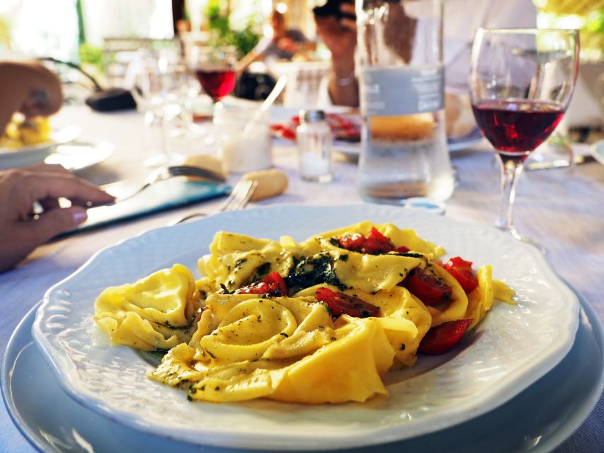Lucca: Pasta Cooking Class With a Local Chef - About the Chef