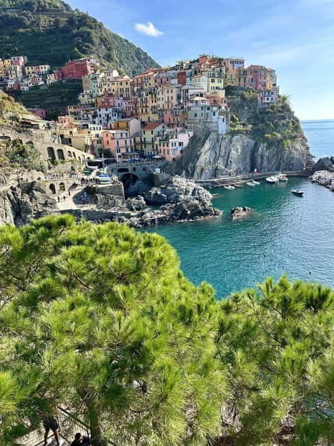 Lucca Private day tour to Portovenere & Cinque Terre - An Authentic Look at the Day
