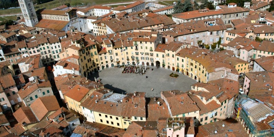 Lucca: Private Guided Walking Tour - Tour Inclusions and Exclusions