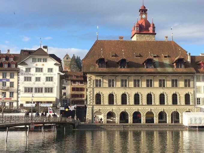 Lucerne: Classic City Walking Tour - Ask Away