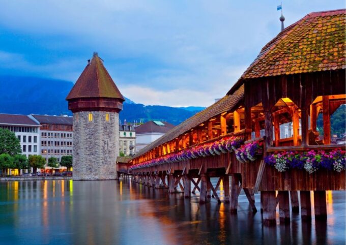 Lucerne: Private Walking Tour With Panoramic Yacht Cruise - Frequently Asked Questions
