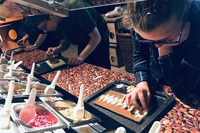 Lucerne's Chocolate Factory Total Experience: Tasting, Making, Production - Key Points  