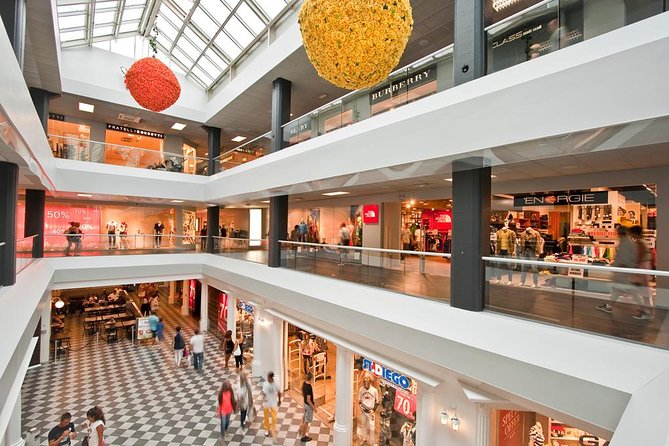 Lugano Fashion Outlet, Private Tour From Milan - Inclusions of the Experience