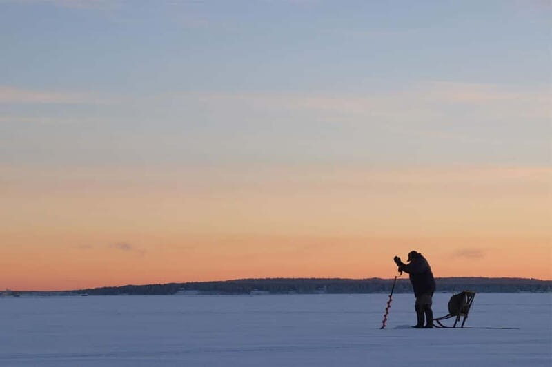 Lulea: Ice Fishing Tour in the heart of the city with Guide - FAQ