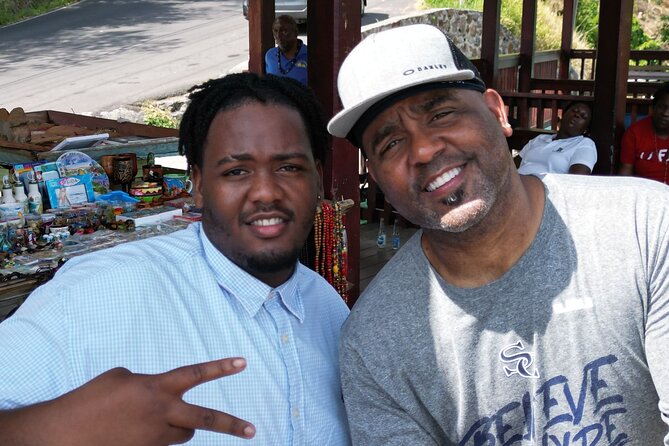 Lunch Break,Mud Bath,Water Fall & Beach Break Group Tour - Guest Experiences