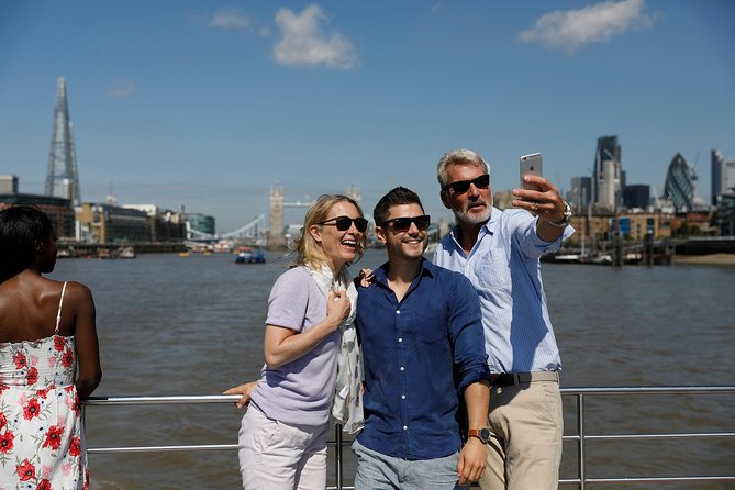 Lunch River Cruise on the Thames With 2-Course Meal - Accessibility and Accommodations