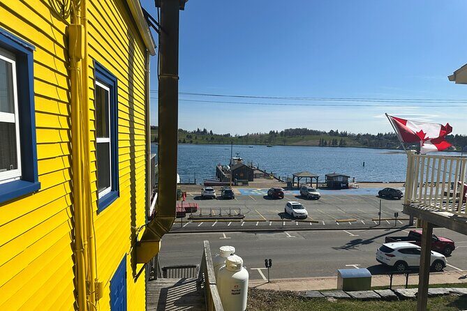 Lunenburg and Mahone Bay 4-Hour Private Escape from Halifax - FAQ