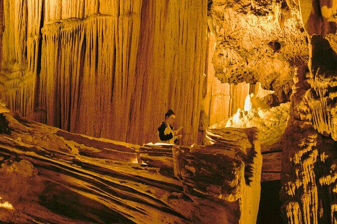 Luray Caverns Private Round Trip Transfer By Luxury Vehicle - Why Choose This Private Transfer to Luray Caverns?