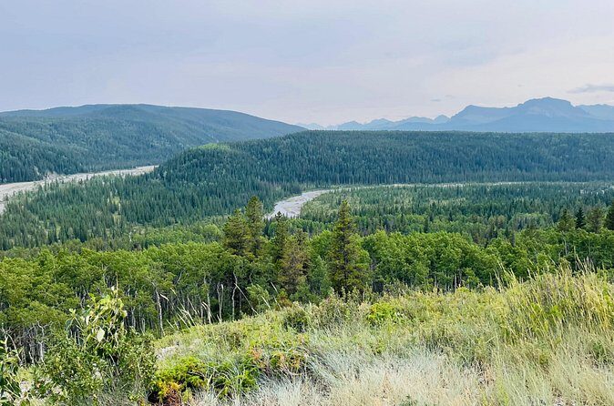 Lux Adventure Calgary to Golden via Banff and Lake Louise - Authentic Experiences and Scenic Highlights