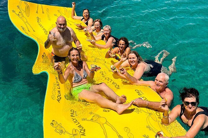 Luxe Seafood Package with Round Trip Ferry from Fremantle - The Itinerary in Detail