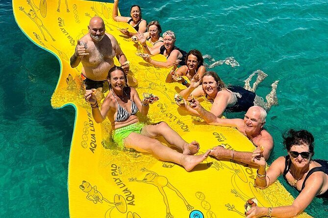 Luxe Seafood Package with Round Trip Ferry from Perth - Price & Value: Is It Worth It?