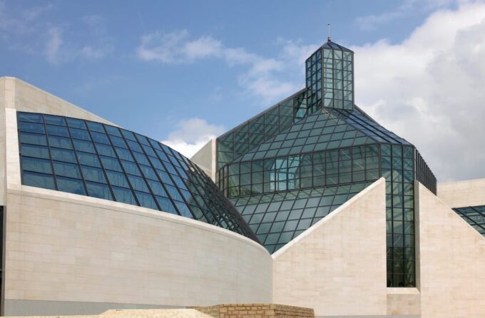 Luxembourg: Mudam Contemporary Art Museum Entry Ticket - Contemporary Art Collection Overview
