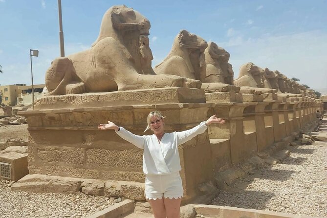 LUXOR by Big Bus From Hurghada ( Valley of the Kings or Valley of the Queens ) - Pickup and Meeting Information