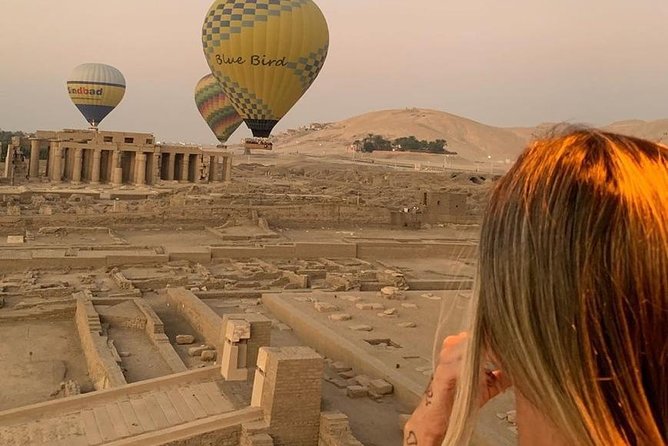 Luxor: Hot Air Balloon Ride Lifetime Experience - Capturing the Moment