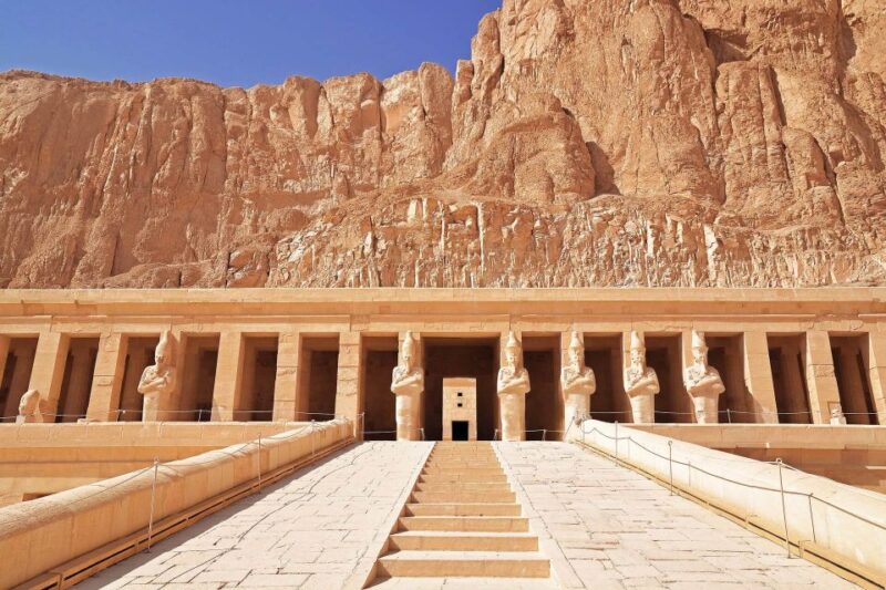 Luxor: Private West Bank Tour With Karnak Sound & Light Show - Key Sites to Visit