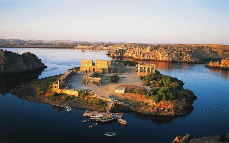Luxor to Abu Simbel 4 Days Tours - Day 2: Luxor Sightseeing
