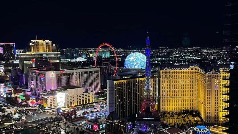 Luxurious Las Vegas Night Tour in a Mercedes Sprinter Limo - A Practical Guide to the Vegas Night Tour