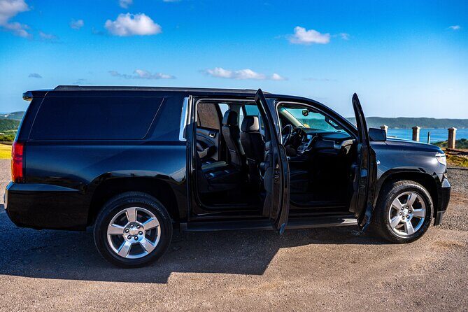 Luxury Airport transfer from or to Antigua Airport - The Vehicle and Comfort