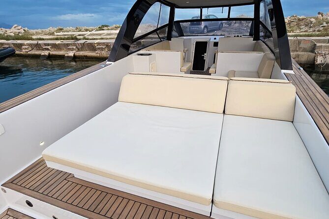 Luxury Blue Cave and Hvar Island Boat Tour from Split - Frequently Asked Questions