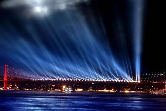 Luxury Bosphorus Night Cruise on the Yacht - Key Points