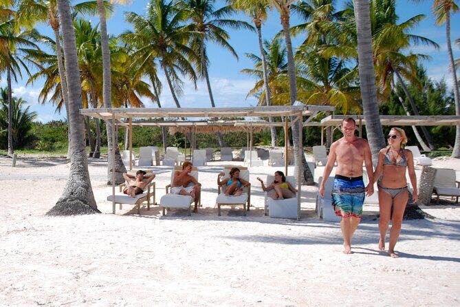 Luxury Catamaran Cruise: Snorkel, Beach Club, Cenote & Open Bar - All-Inclusive Food and Drinks: The Open Bar Advantage