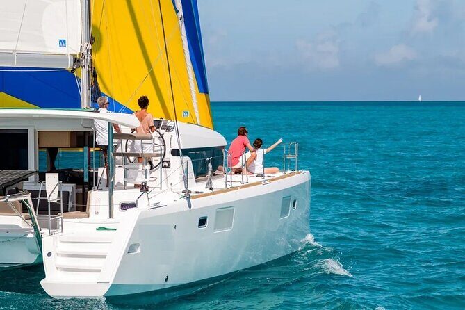 Luxury Catamaran in the Maddalena Archipelago from PALAU - In The Sum Up