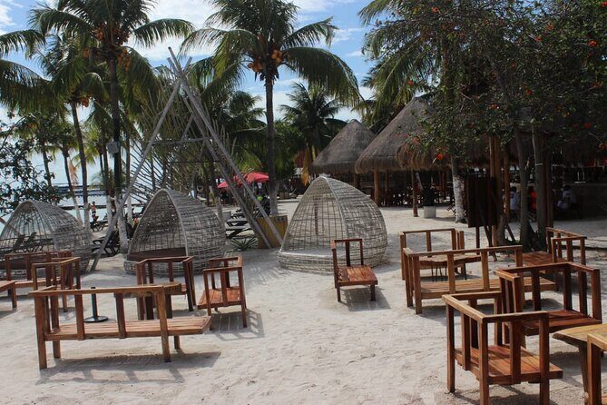 Luxury Catamaran Tour to Isla Mujeres with Transportation - FAQ