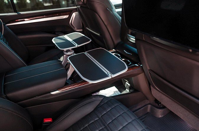 Luxury Chauffeur Service in Toronto - The Route and Experience