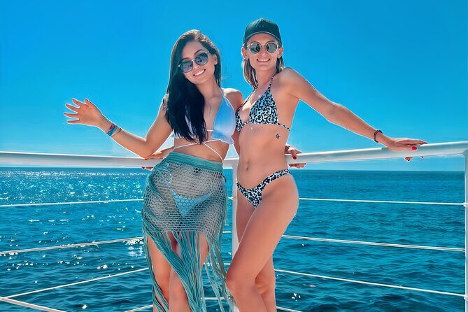 Luxury Cozumel Catamaran: Snorkel, Beach Club & Relaxation - Discover the Luxury Cozumel Catamaran: Snorkel, Beach Club & Relaxation Experience