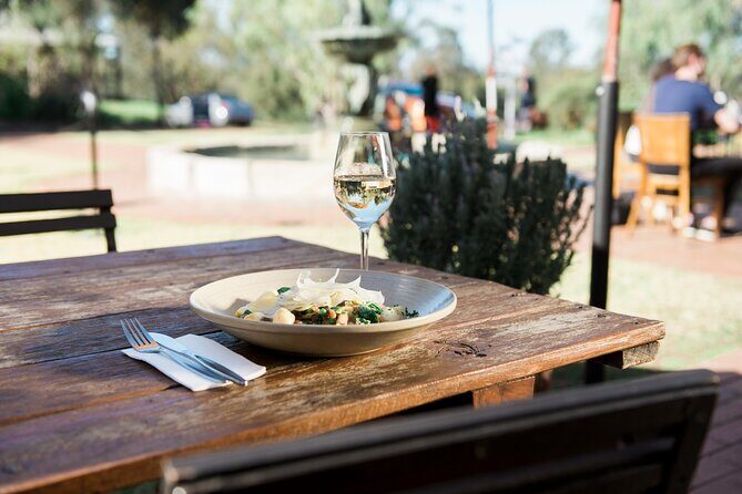 Luxury Hunter Valley Tour: 3 Tastings, Gin, Lunch & Chocolatier - What the Reviews Say