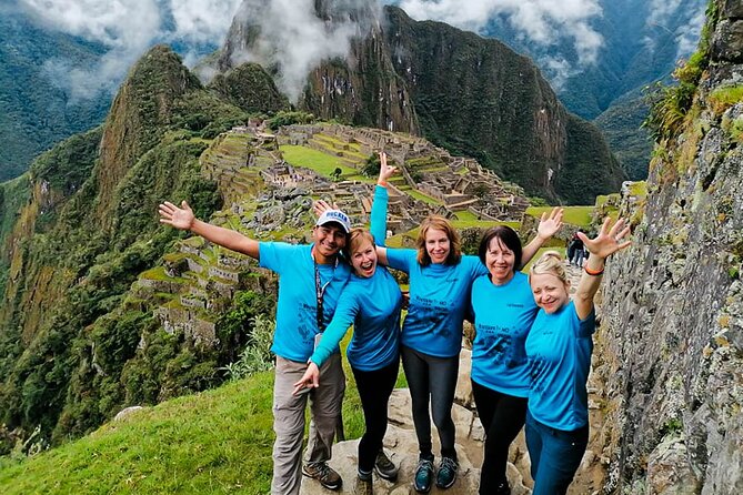 Luxury Inca Trail to Machu Picchu 4 Days - Unique Features of the Luxury Trek