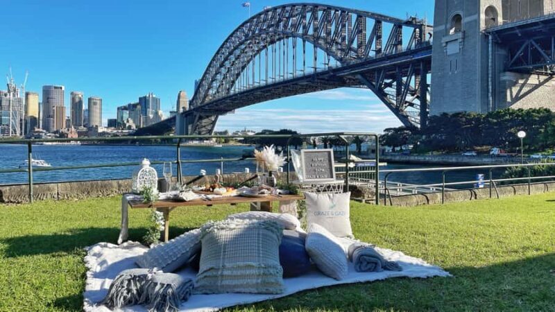 Luxury Picnic for 2 with Sydney Harbour Views at Kirribilli - An In-Depth Look at the Experience