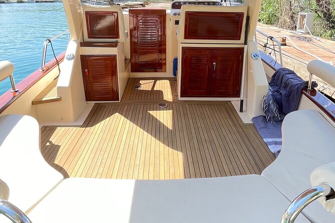 Luxury Private Boat Tour to Elaphiti Islands - Booking and Additional Information