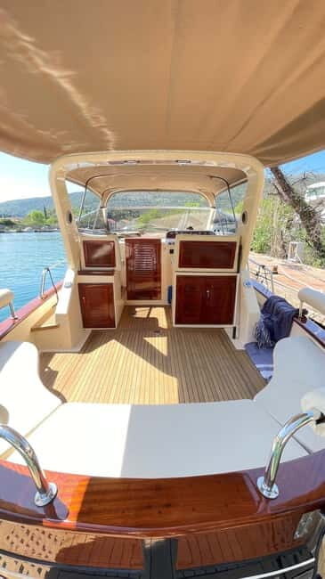 Luxury Private Boat Tour to South Mljet & Elaphiti Islands - FAQ