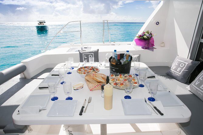 Luxury Private Full-Day Catamaran Charter in St Maarten & Saint-Martin - Key Points