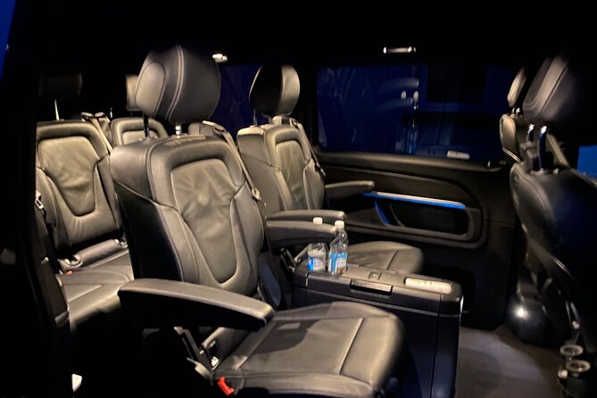Luxury Private Mercedes Transfer to Edinburgh - Questions and Inquiries