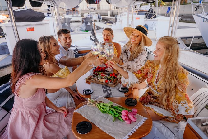 Luxury Private Miami River E-Boat Cruise & Wine and Charcuterie - Inclusions and Amenities