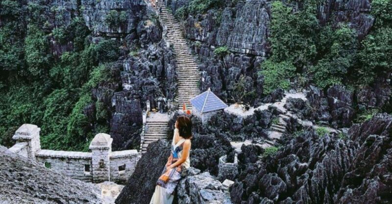 Luxury Private Tour: Ninh Binh 1day: Hoa Lu-Tam Coc-Mua Cave - Key Points