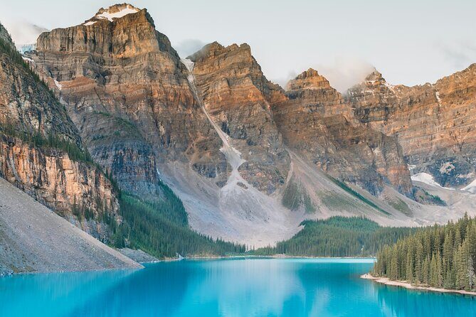 Luxury Private Tour of Lake Louise, Moraine, Peyto & Banff - Key Points